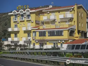 Hotel Piccolo Mondo