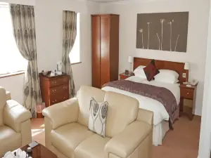 Beaufort Park Hotel