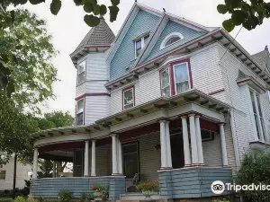 Rose Heart Inn