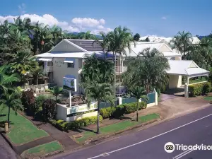 Reef Palms Motel Apartments