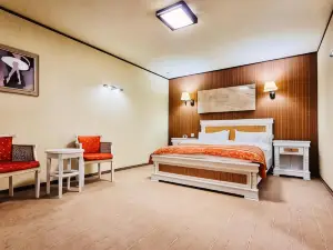 Villa & Restaurant Levoslav House