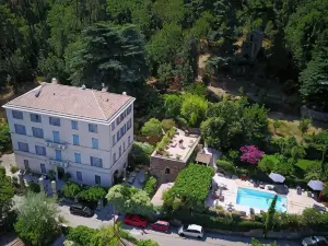 Mare E Monti - Hôtel de Charme