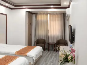 Nanfeng Fengxing Business Hotel