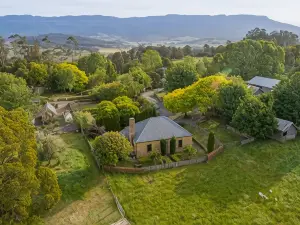 Blackwood Park Cottages Mole Creek