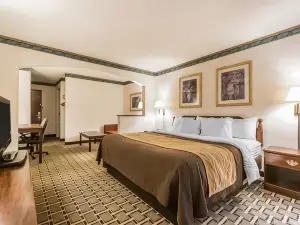 Quality Inn & Suites Evansville North