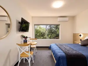 Inala Hotel