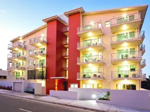Gladstone City Central Apartment Hotel Official