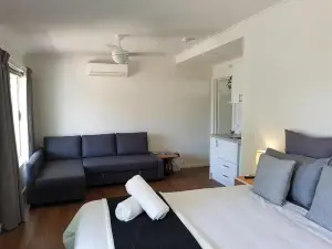 Fish Creek Adrift Accommodation