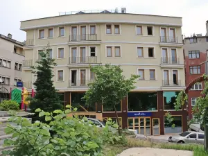 Feza Otel