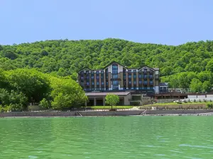 Macara Lake Park