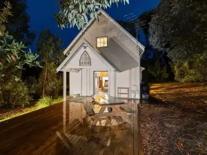 Bruny Island Escapes and Hotel Bruny