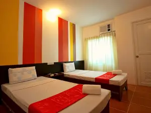 แทรเวลบี เฮอริเทจ อินน์