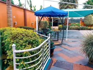 G Town Hotel