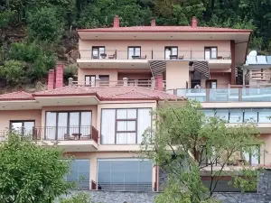 Hotel Athina