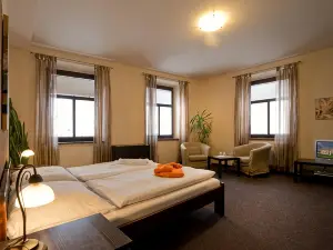 Hotel U Zlateho byka