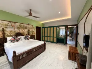 The House of Bhakthan, Private Pool Villa in Kochi