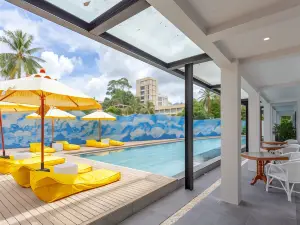 Anona Beachfront Phuket Resort