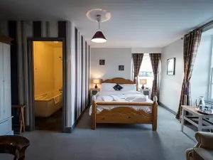 The Dyvels Inn
