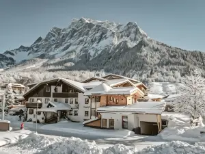 Hotel Tirolerhof
