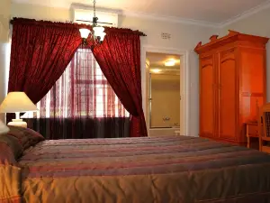 Midway Inn Hotel