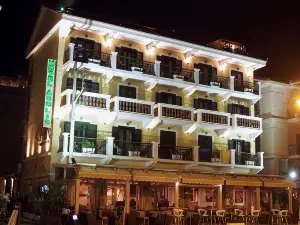 Aeolis Hotel