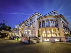 Hotel Lubicz