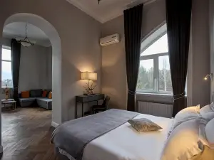 โรงแรมนอร์ธ สตาร์