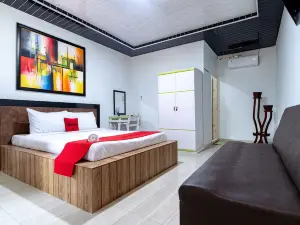 RedDoorz Near Universitas Simalungun Pematangsiantar