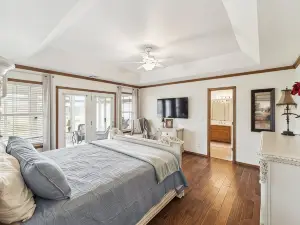 Tranquil 3 bedroom home in South Pryor AC,Wifi