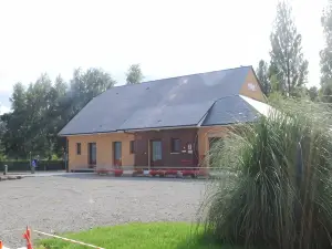 Logis Hotel-Restaurant "Auberge le Petit pont"