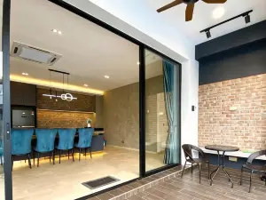 Oasis Villa Homestay Kuala Selangor