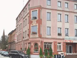 Grand Boutique Hotel - Dawny Hotel Kaliski Ratuszowy