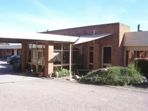 Toora Lodge Motel