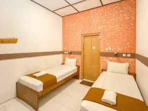 Hotel Maerakaca Tugu Yogyakarta Mitra RedDoorz