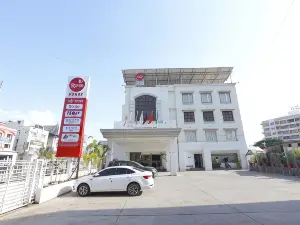 Spree Manor Hotel