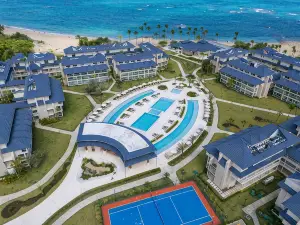Oceanfront Paradise | Beach Resort Escape