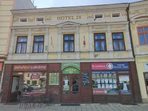 Hotel 28