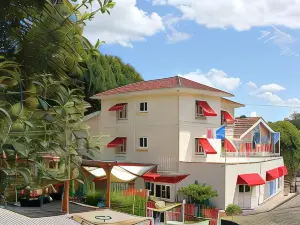 Hôtel du Lac d'Arjuzanx