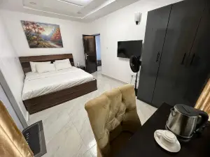 De-Light Luxury Suites and Apartments