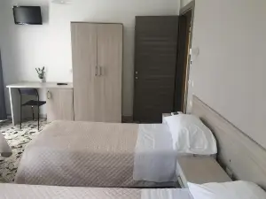 โรงแรมปิกโคโล