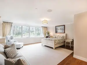 Luxury Townhouse in Alta