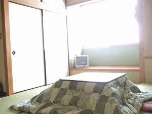 민슈쿠 와카사기 노 야도