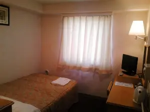 HOTEL AZ 三重名張店