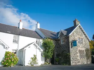 Bridgend Hotel