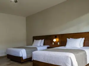 Aura Hotel