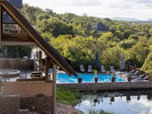 Lichenry Bush Lodge