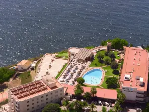 Hotel Salobreña Suites