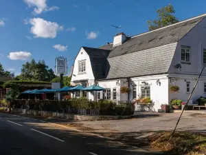The Carpenters Arms