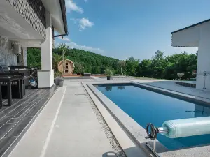 Resort Timaja - Pool, Massage Pool, Sauna