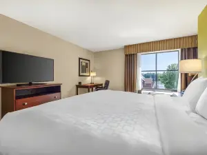 Comfort Inn & Suites Marquette - Prairie du Chien